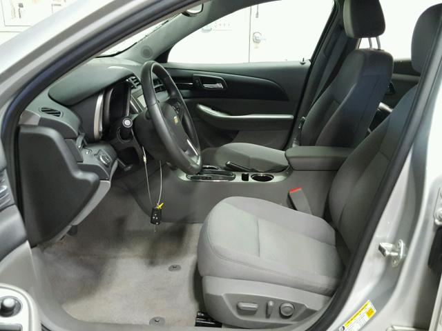 1G11A5SL1EF218760 - 2014 CHEVROLET MALIBU LS ვერცხლისფერი ფოტო 5