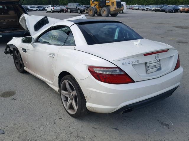 WDDPK4HAXEF089759 - 2014 MERCEDES-BENZ SLK 250 WHITE photo 3