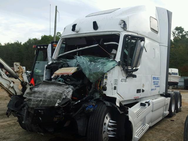 4V4NC9EH5GN946094 - 2016 VOLVO VN VNL WHITE photo 2