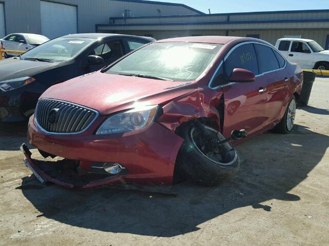 1G4PP5SKXC4168310 - 2012 BUICK VERANO RED photo 2