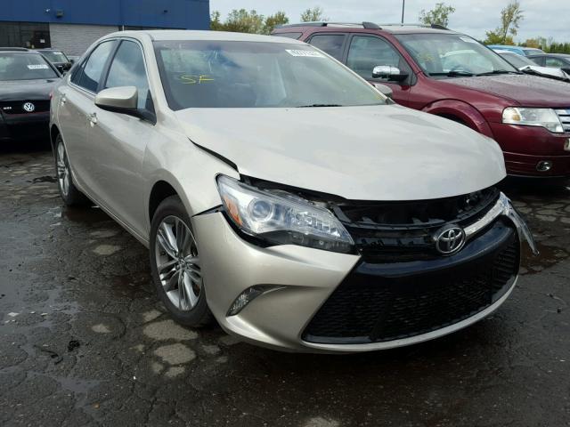 4T1BF1FK4GU170673 - 2016 TOYOTA CAMRY TAN photo 1