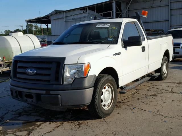 1FTMF1C8XAKC36636 - 2010 FORD F150 WHITE photo 2