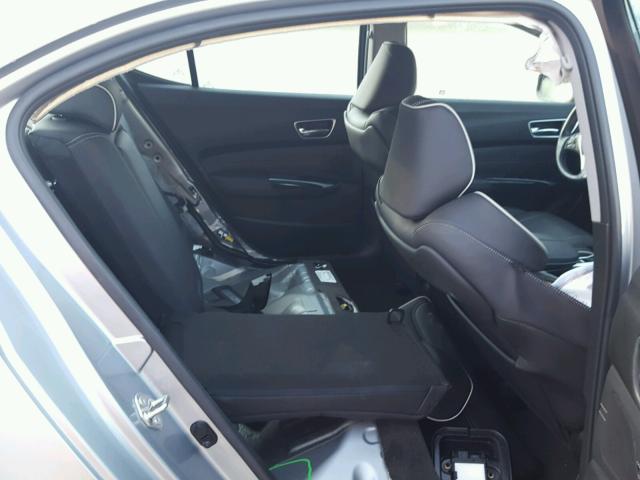 19UUB2F55JA003483 - 2018 ACURA TLX TECH SILVER photo 6