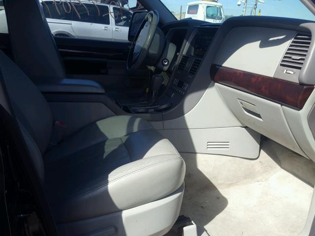 5LMEU78HX3ZJ33905 - 2003 LINCOLN AVIATOR BLACK photo 5