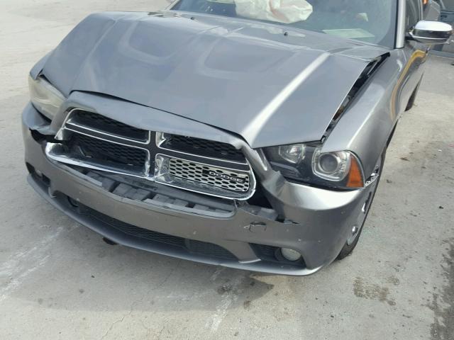 2B3CL5CT2BH500765 - 2011 DODGE CHARGER R/ GRAY photo 9