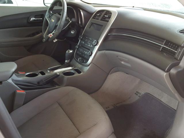 1G11B5SA2GF118679 - 2016 CHEVROLET MALIBU LIM 银色 照片 5