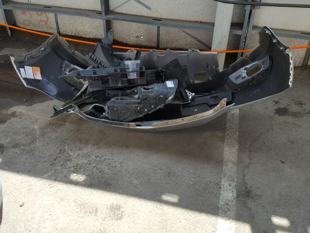 1G11B5SA2GF118679 - 2016 CHEVROLET MALIBU LIM 银色 照片 9