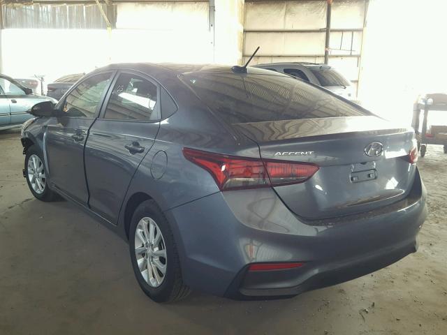 3KPC24A37JE011402 - 2018 HYUNDAI ACCENT SEL GRAY photo 3