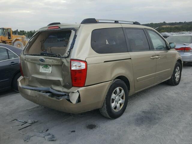 KNDMB233966084323 - 2006 KIA SEDONA EX TAN photo 4