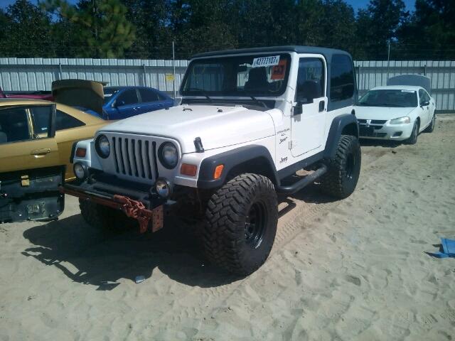 1J4FY19S9XP457821 - 1999 JEEP WRANGLER / WHITE photo 2