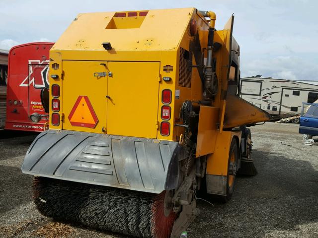 1A9Y24DR5YR059019 - 2000 ATHE SWEEPER YELLOW photo 4