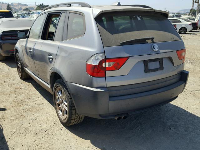 WBXPA73475WC49568 - 2005 BMW X3 2.5I SILVER photo 3