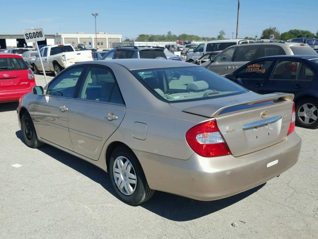 4T1BE32K72U572507 - 2002 TOYOTA CAMRY TAN photo 3