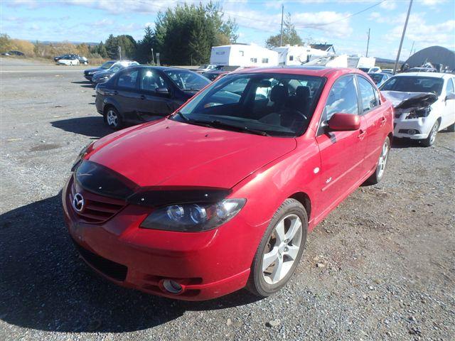 JM1BK123651286213 - 2005 MAZDA 3 RED photo 2