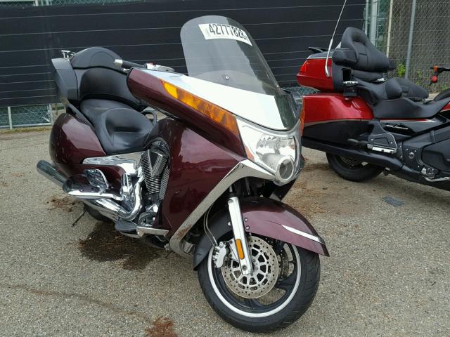 5VPSD36D193001678 - 2009 VICTORY MOTORCYCLES VISION TOU MAROON photo 1