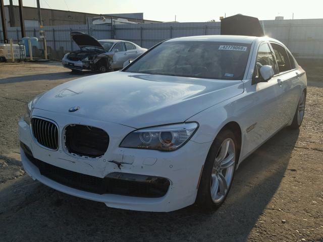 WBAYE8C50DD132939 - 2013 BMW 750LI WHITE photo 2