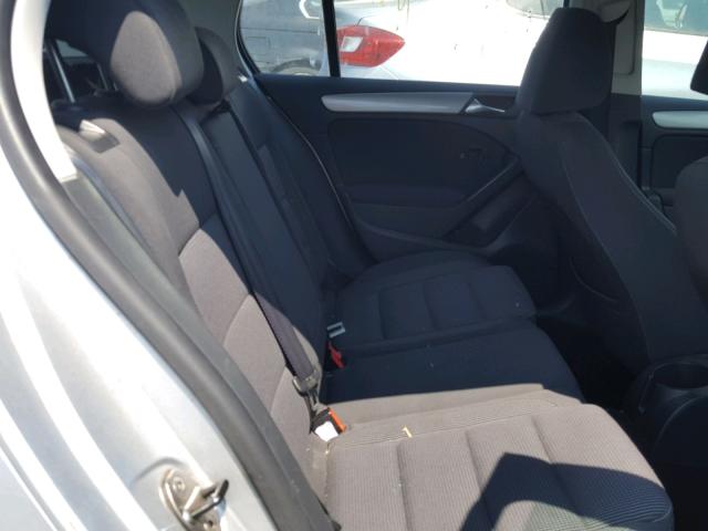 WVWDB7AJ6AW337704 - 2010 VOLKSWAGEN GOLF SILVER photo 6