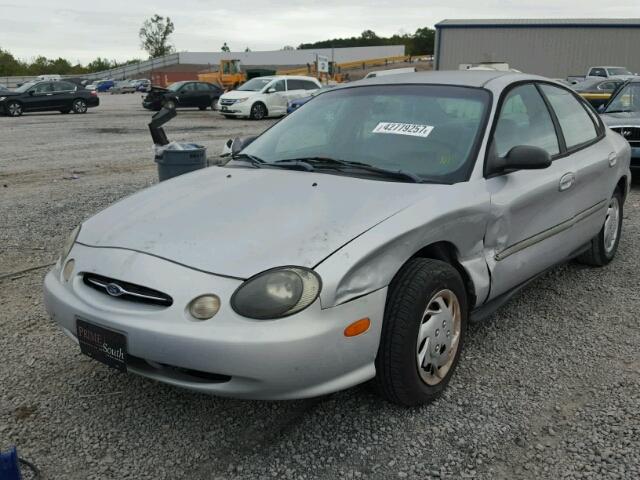 1FAFP52U8XA145980 - 1999 FORD TAURUS LX SILVER photo 2