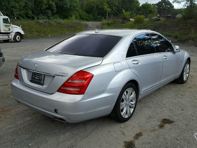 WDDNG9FB5AA283365 - 2010 MERCEDES-BENZ S 400 SILVER photo 4