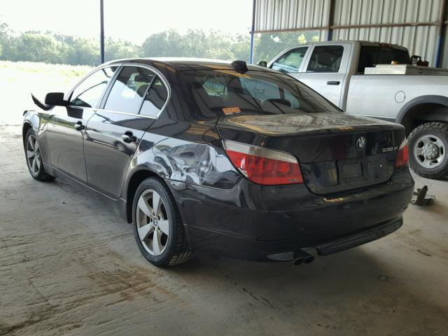 WBANF73517CU27911 - 2007 BMW 530 XI BLACK photo 3