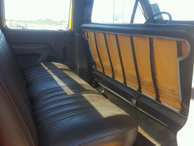 1FDYF80E8VVA07554 - 1997 FORD F800 YELLOW photo 6