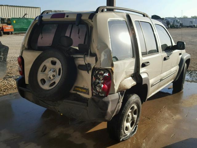 1J4GK48K13W626657 - 2003 JEEP LIBERTY SP WHITE photo 4