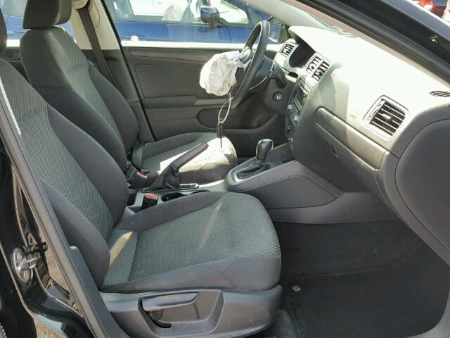 3VW2K7AJ2CM402989 - 2012 VOLKSWAGEN JETTA BASE 黑色 照片 5