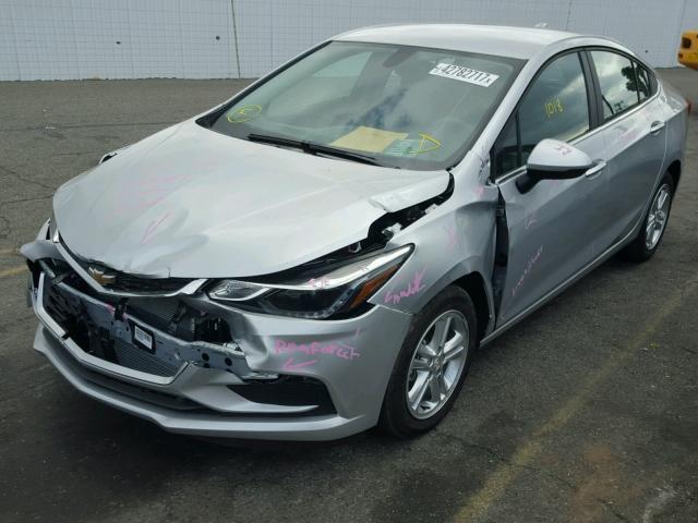 1G1BE5SM0H7241737 - 2017 CHEVROLET CRUZE LT SILVER photo 2