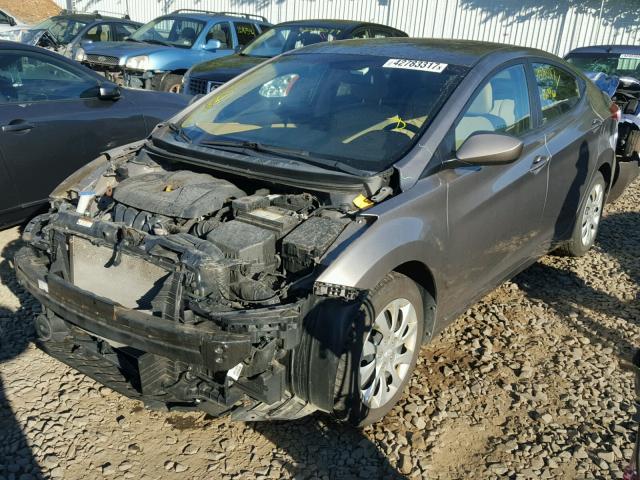 5NPDH4AE9BH023813 - 2011 HYUNDAI ELANTRA GL SILVER photo 2