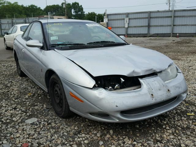 1G8ZY12722Z240370 - 2002 SATURN SC2 SILVER photo 1