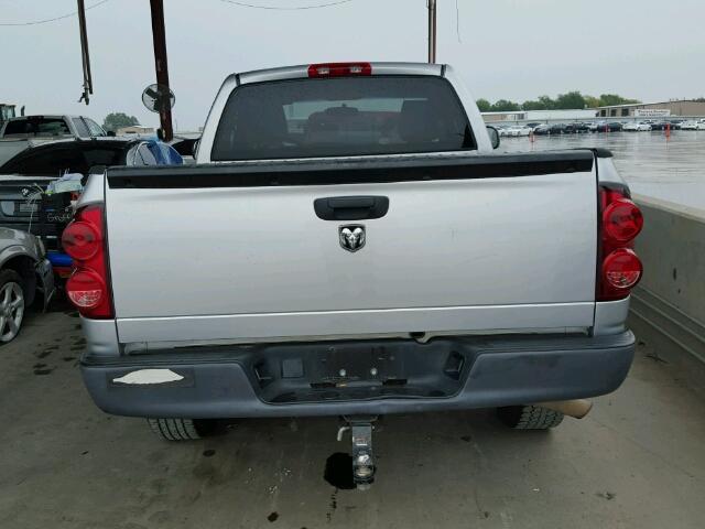 1D7HA16K28J152470 - 2008 DODGE RAM 1500 SILVER photo 6