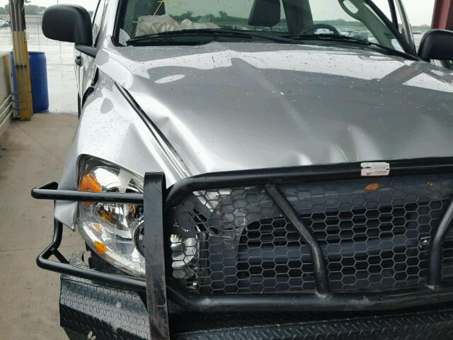 1D7HA16K28J152470 - 2008 DODGE RAM 1500 SILVER photo 7