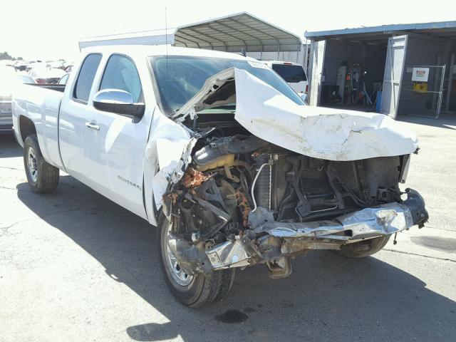 1GCSCSE01AZ124215 - 2010 CHEVROLET SILVERADO WHITE photo 1