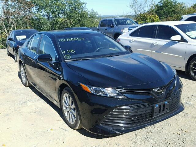 JTNB11HK7J3004754 - 2018 TOYOTA CAMRY L BLACK photo 1