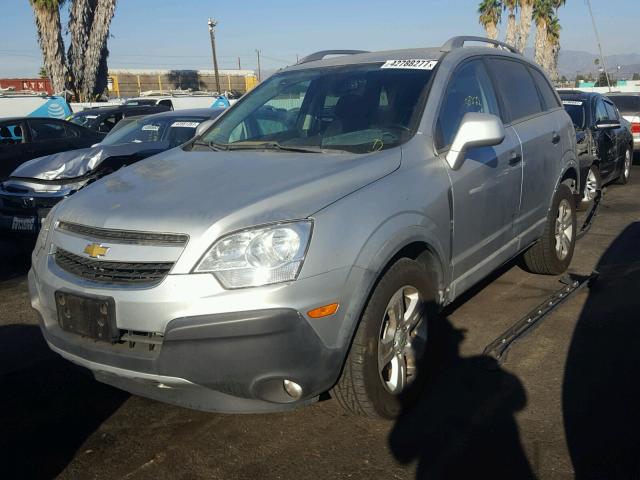 3GNAL2EK6DS634470 - 2013 CHEVROLET CAPTIVA LS 银色 照片 2