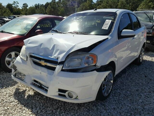 KL1TG5DE0BB253295 - 2011 CHEVROLET AVEO WHITE photo 2