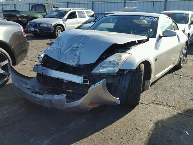 JN1AZ34D83T107991 - 2003 NISSAN 350Z SILVER photo 2