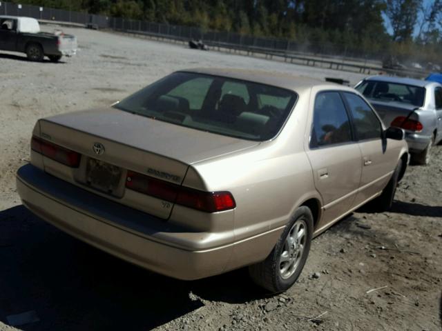 JT2BF28KXW0090607 - 1998 TOYOTA CAMRY LE 白色 照片 4