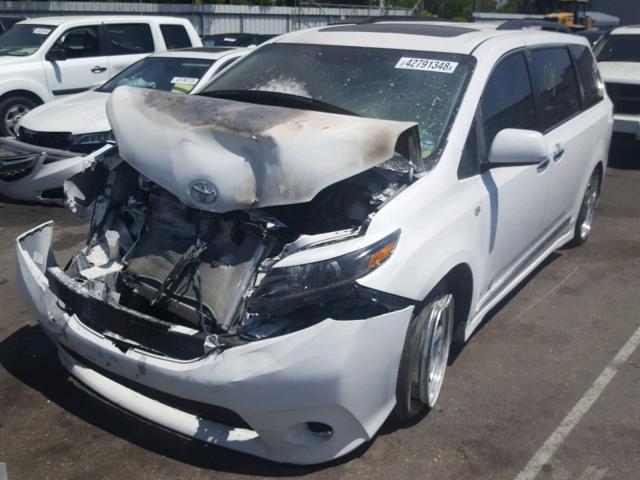 5TDXK3DCXDS390641 - 2013 TOYOTA SIENNA SPO WHITE photo 2