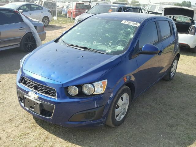1G1JA6SH3E4187962 - 2014 CHEVROLET SONIC LS BLUE photo 2