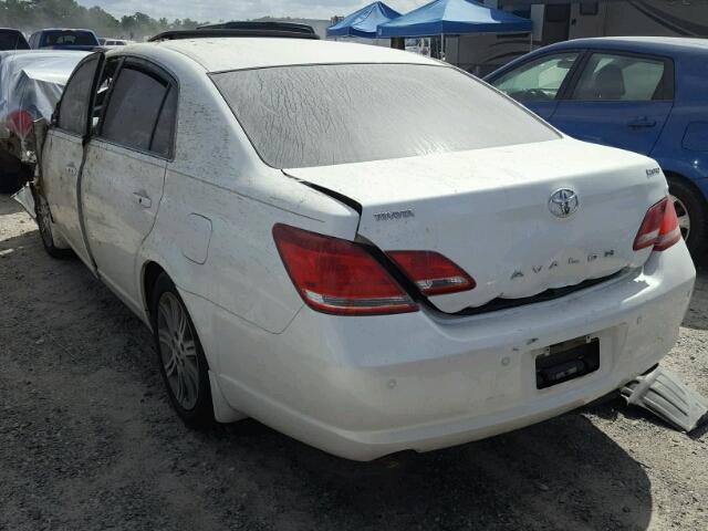 4T1BK36B36U165664 - 2006 TOYOTA AVALON XL WHITE photo 3