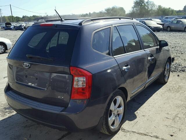 KNAFG525487220687 - 2008 KIA RONDO BASE BLACK photo 4