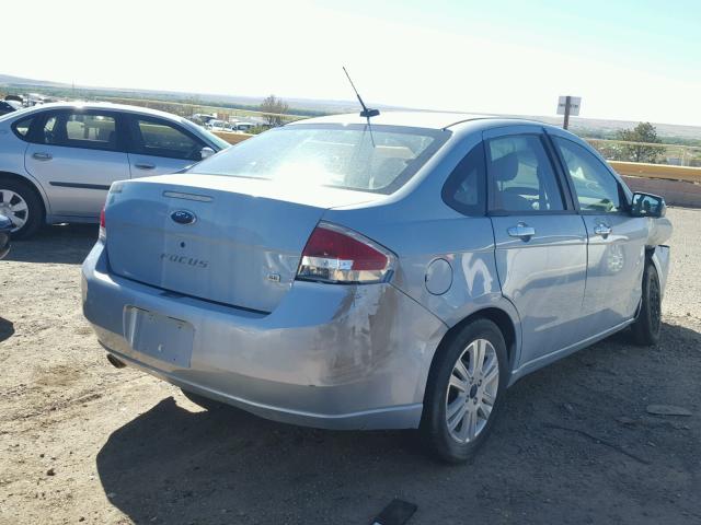 1FAHP35N28W120336 - 2008 FORD FOCUS SE BLUE photo 4