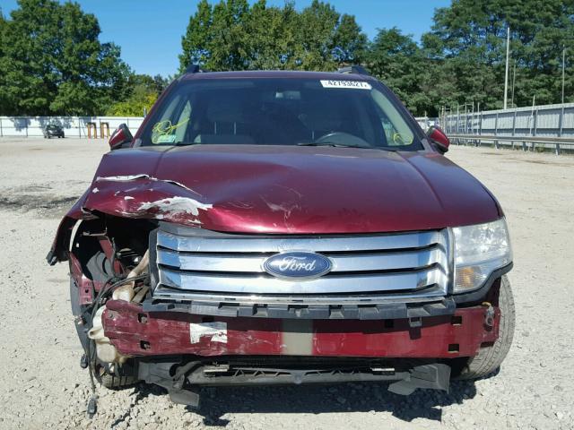 1FMDK02W68GA24444 - 2008 FORD TAURUS X RED photo 9