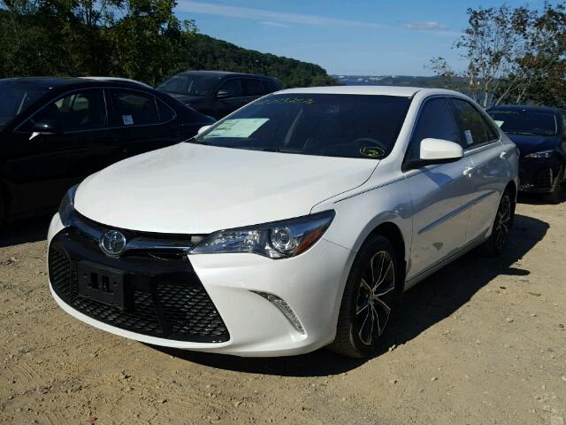 4T1BF1FK6HU399079 - 2017 TOYOTA CAMRY LE 白色 照片 2