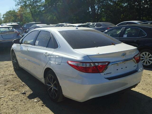 4T1BF1FK6HU399079 - 2017 TOYOTA CAMRY LE 白色 照片 3