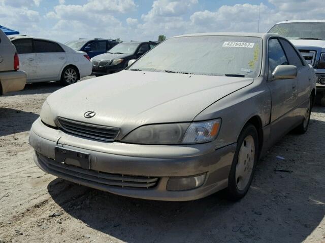 JT8BF28G1Y5099235 - 2000 LEXUS ES 300 TAN photo 2