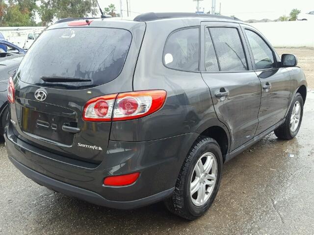 5NMSG3AB5AH344107 - 2010 HYUNDAI SANTA FE GRAY photo 4