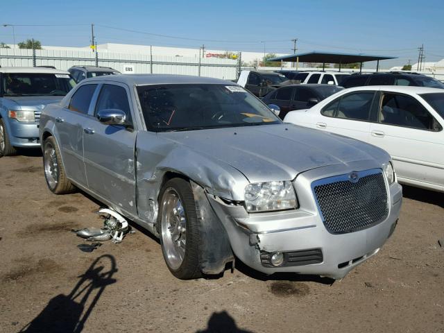 2C3AA53G95H609358 - 2005 CHRYSLER 300 TOURIN SILVER photo 1