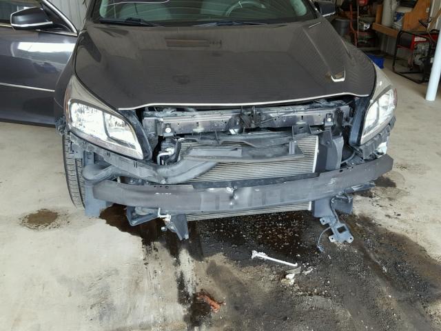 1G11B5SA4DF169662 - 2013 CHEVROLET MALIBU LS Графитовый фото 9